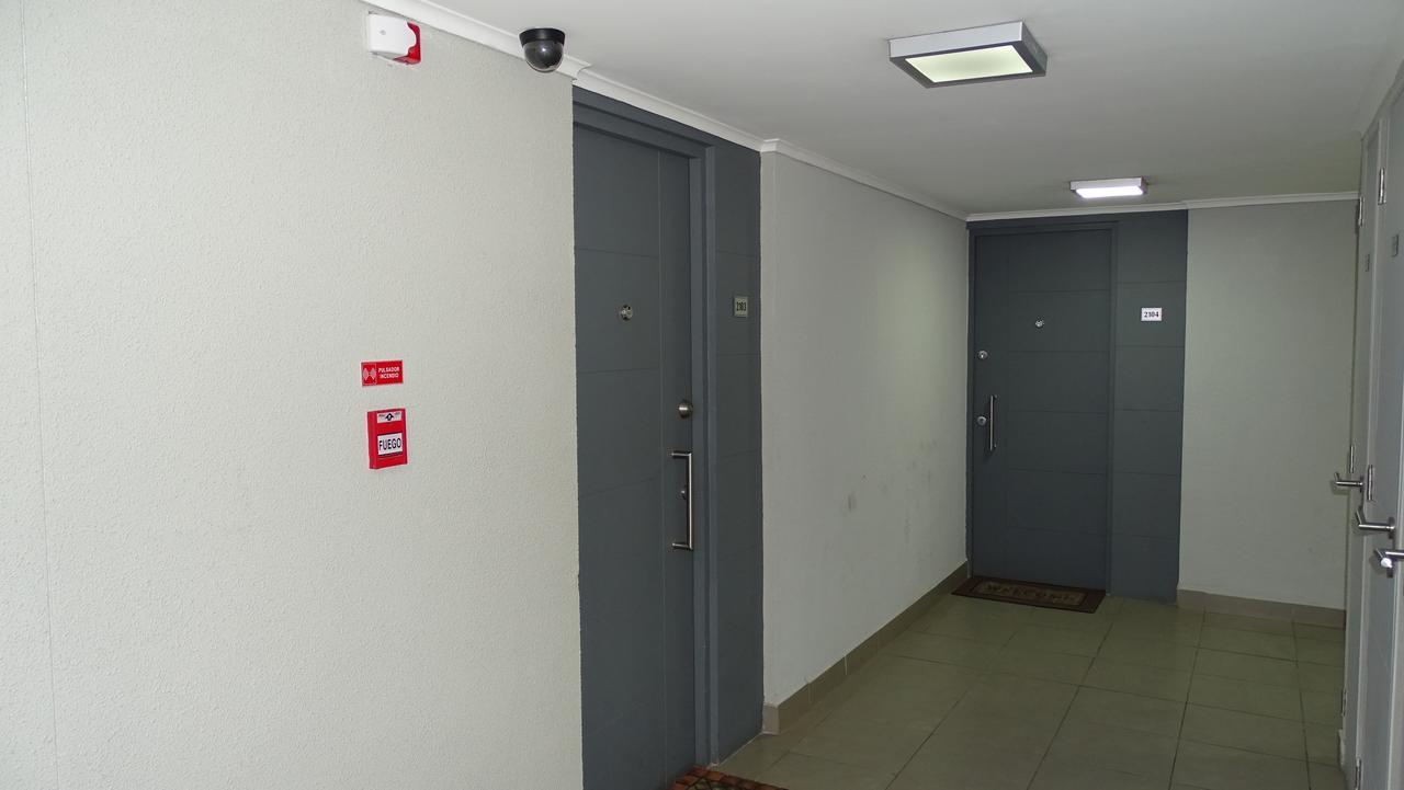 Moneda Express Apart 圣地亚哥 外观 照片